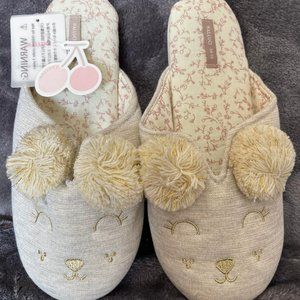 Halluci Slippers